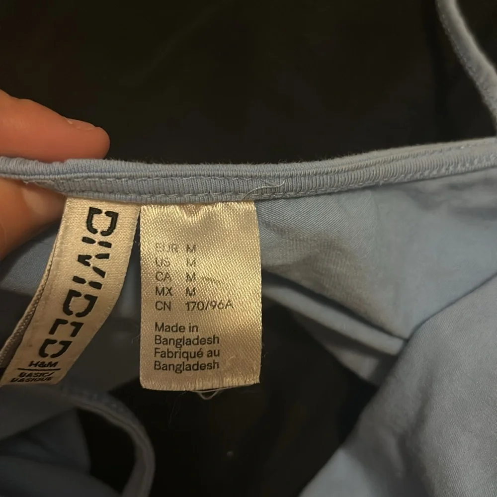 H&M blue top - Picture 2 of 2